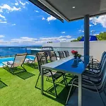 Ferienhaus With Pool In 54890 Dramalj