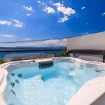 Ferienhaus With Pool In 54890
