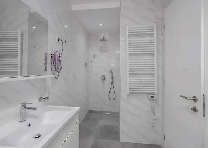 With Pool In 54890 *