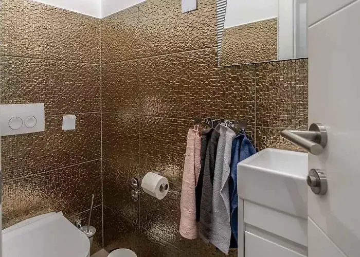 With Pool In 54890 Casa de Férias