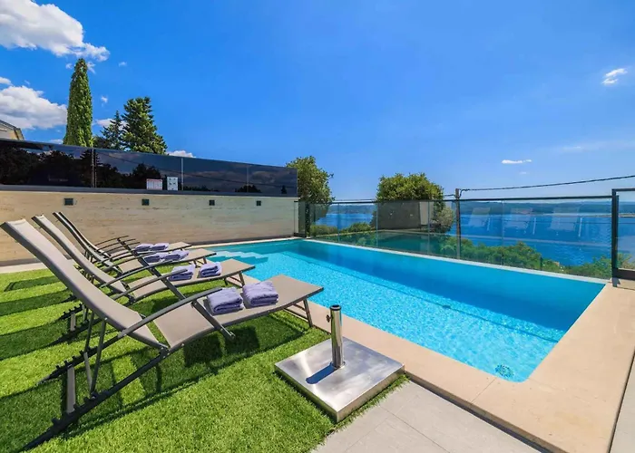 With Pool In 54890 Casa de Férias *