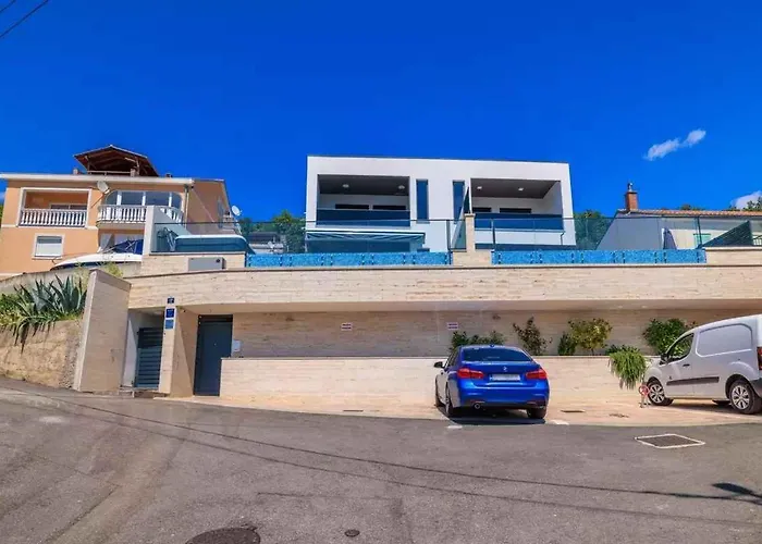 With Pool In 54890 Casa de Férias