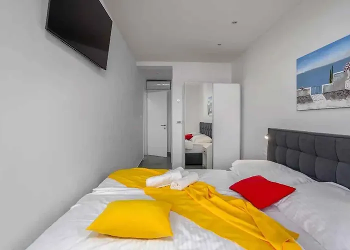 With Pool In 54890 *