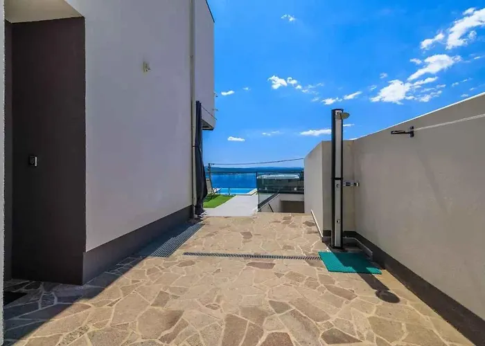 Case de vacanță With Pool In 54890 *